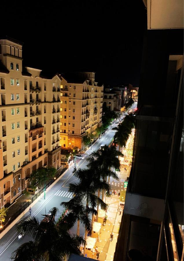 Two Palm Tree Villas Condominium - Studio 8Th Fl With Balcony - Across Terminal 3 Airport Pasay Esterno foto